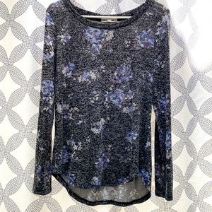 Wallflower sweater, Size XL